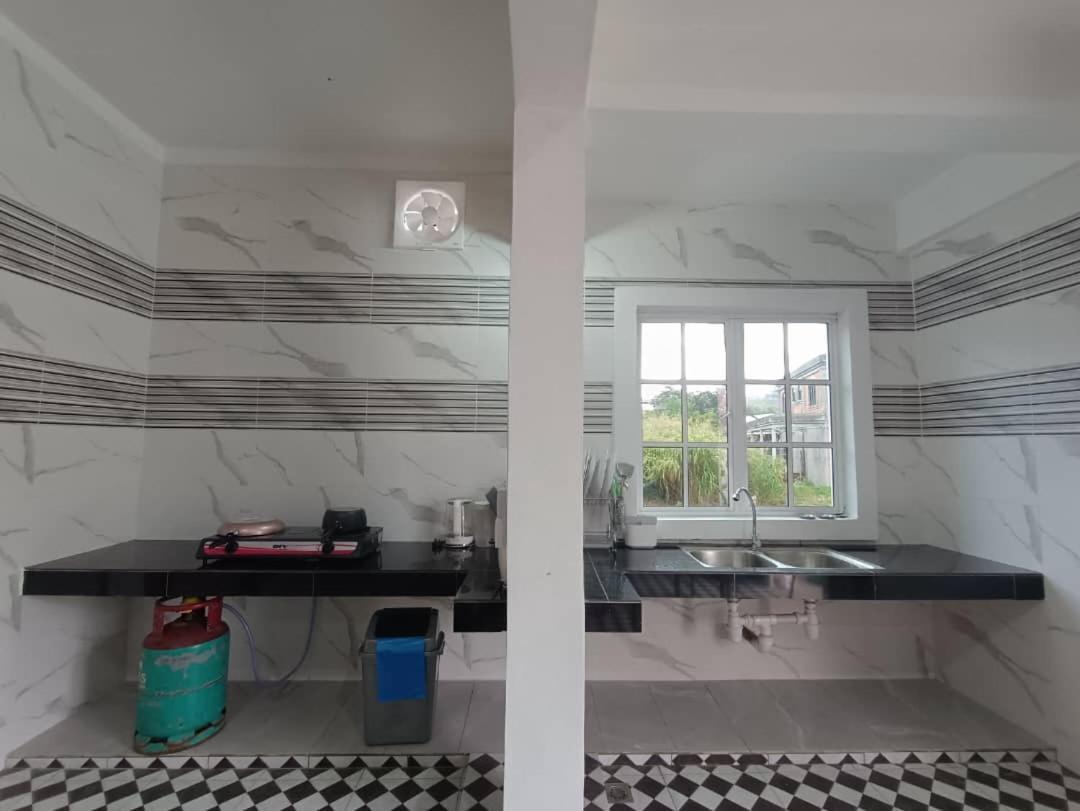 Kundasang Guesthouse Экстерьер фото