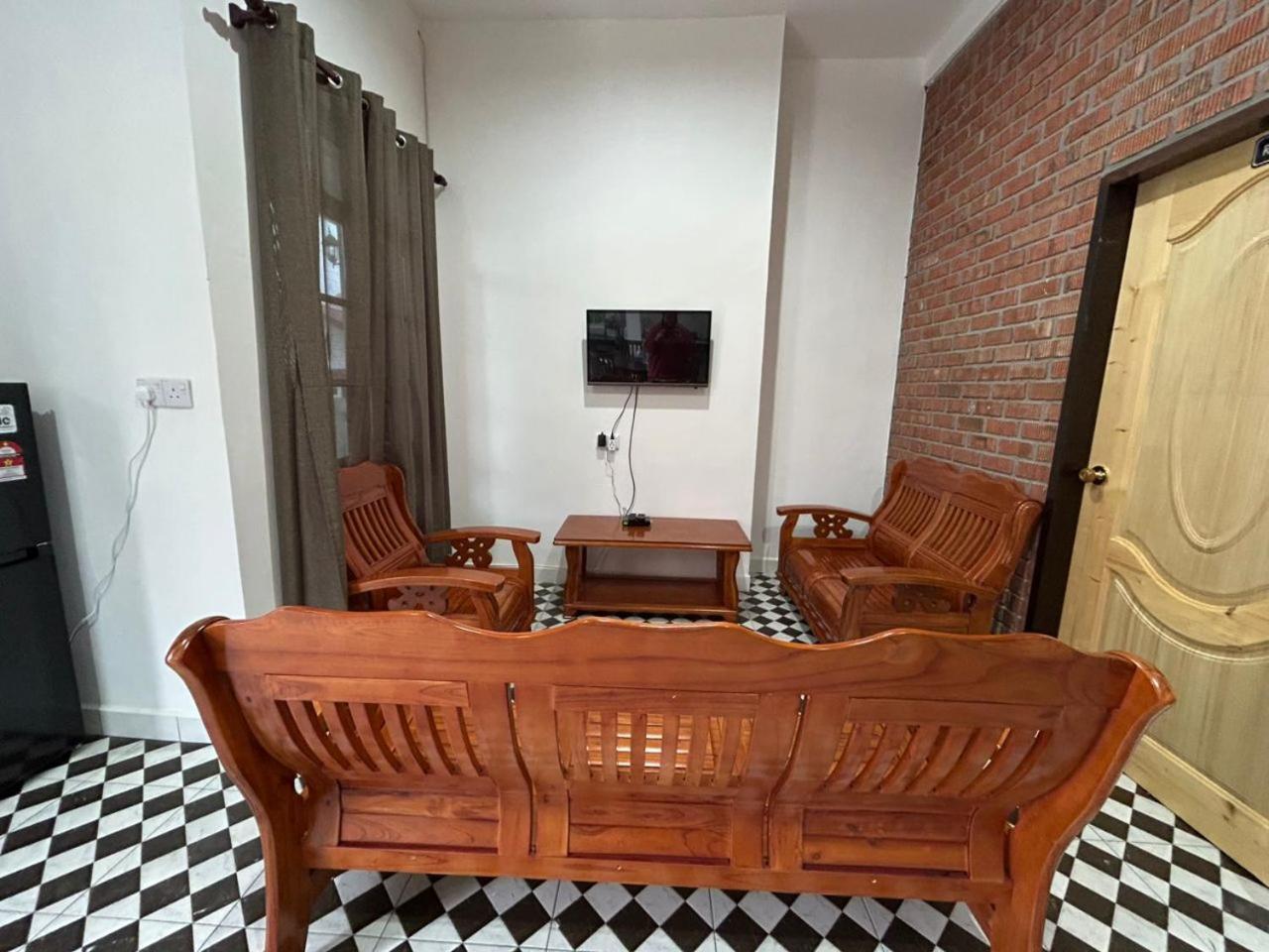 Kundasang Guesthouse Экстерьер фото
